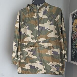 The Children's Place Camouflage Hooded Raincoat Boys Size Large